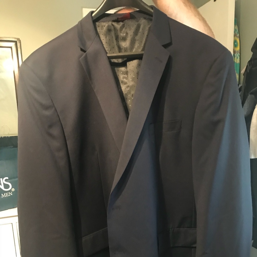 Men’s navy dress blazer